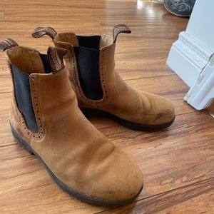Blundstone Tan Boots (Women’s 9)